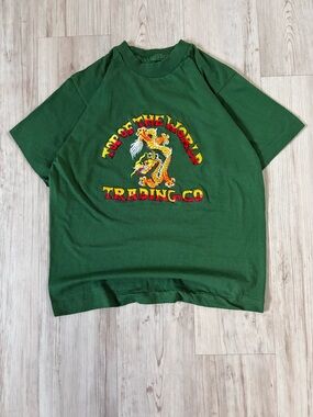 Vintage 90s Top Of The World Trading Co Green Embroidered Dragon T-Shirt